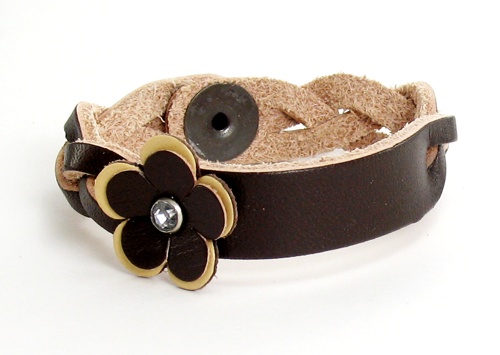 Personalized Name Bracelet - Brown Flower ID