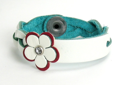 Personalized Name Bracelet - White Flower ID